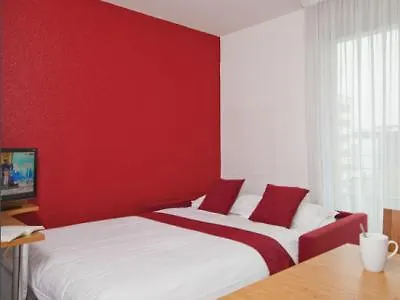 Aparthotel Sejours & Affaires Park Lane