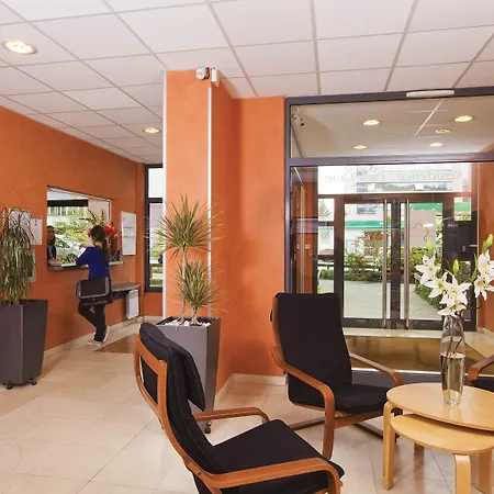 세주르 앤드 아페르 파크 레인