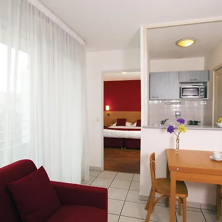 Aparthotel Sejours & Affaires Park Lane 2*