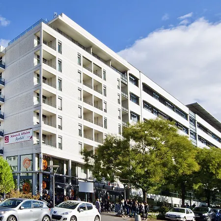 セジュール＆アフェール パーク レーン アパートホテル