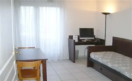 セジュール＆アフェール パーク レーン アパートホテル