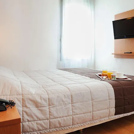 세주르 앤드 아페르 파크 레인