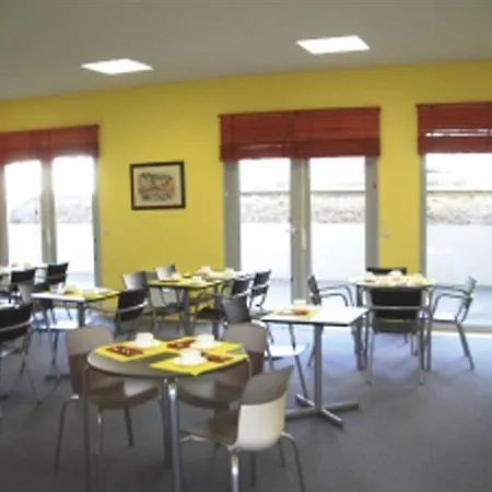 Sejours & Affaires Park Lane Aparthotel 2*